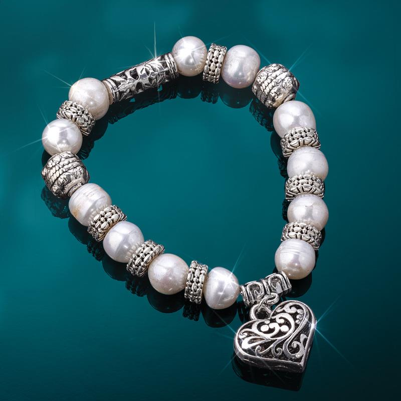 Pearl of a Girl Bracelet